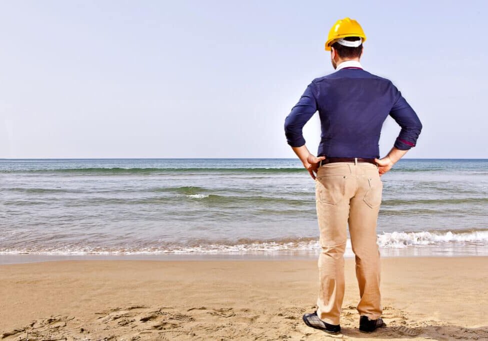 manufacturer designs the holidays manufacturer designs the holidays on a beach